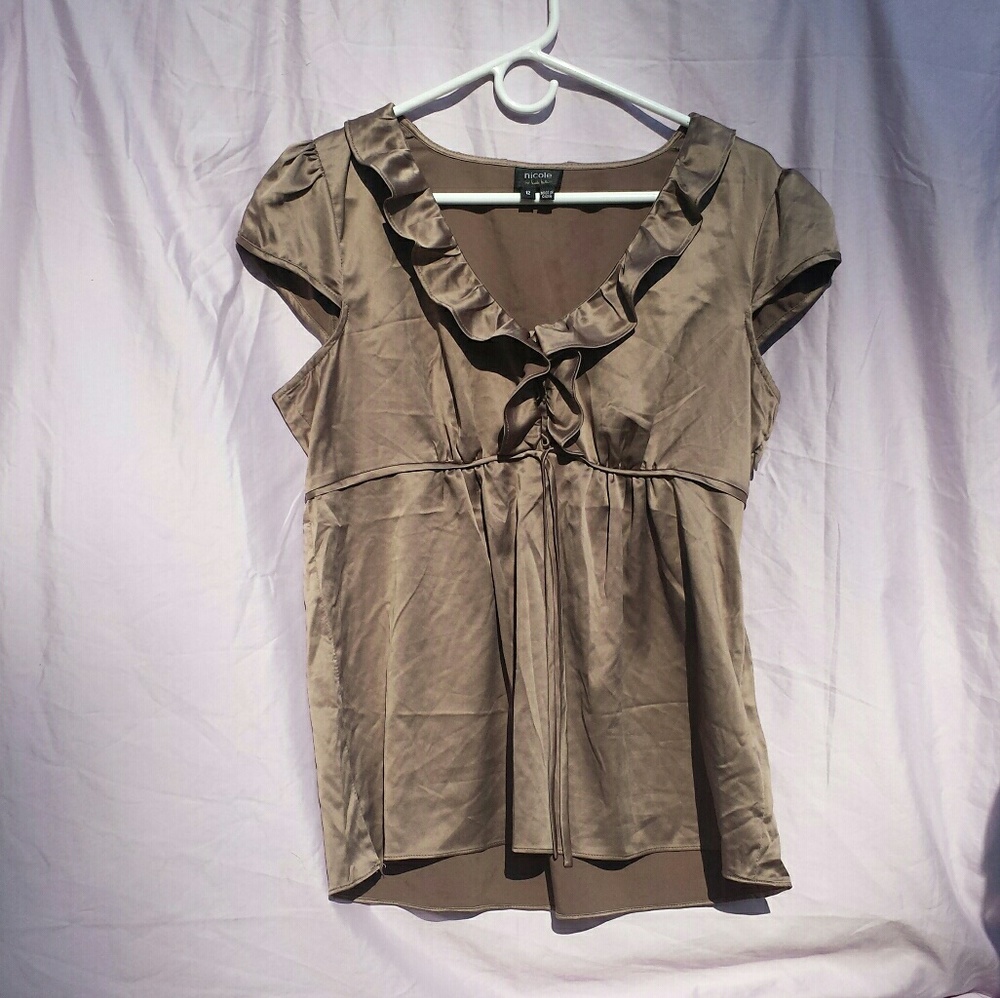Nicole Miller brown top.
